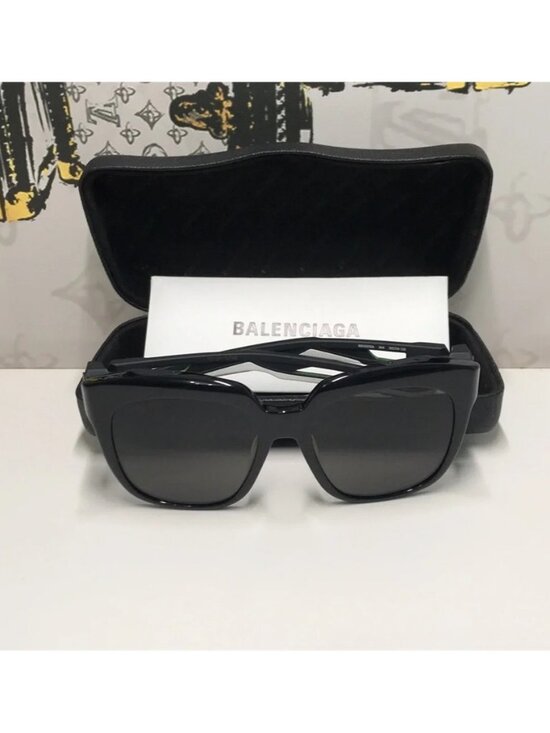 New Authentic Chic Black Sunglasses BB0025SA 004 main image 12